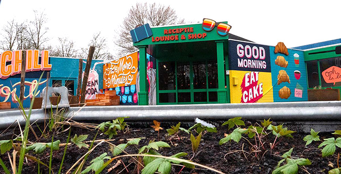 Nieuw uiterlijk voor hoofdgebouw Walibi-vakantiepark