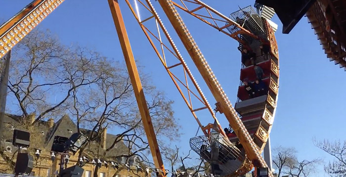 Bizar ongeluk op Franse kermis: medewerker geëlektrokuteerd