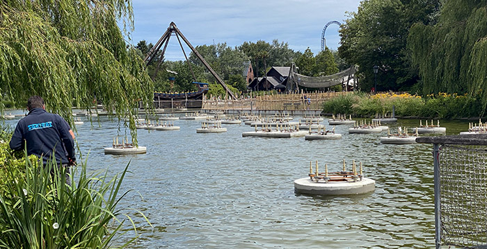 Fundering van nieuwe spinning coaster Plopsaland is af