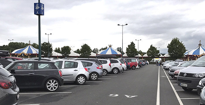 Disneyland Paris verhoogt parkeerkosten met 25 procent