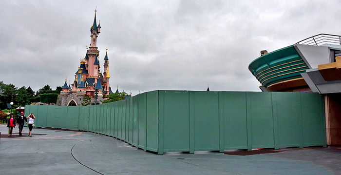 'Onderhoudsbeurten Disneyland Paris kosten 800 miljoen euro'