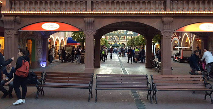 Gebouw Europa-Park brokkelt af: promenade afgesloten