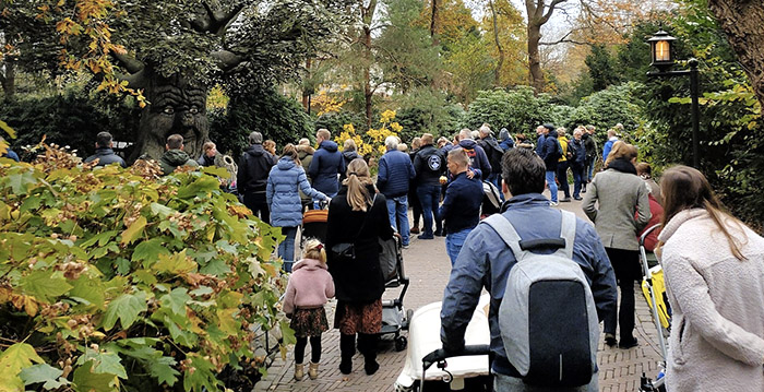 Mark Rutte noemt bedrijfsevenementen in de Efteling 'echt onverstandig'