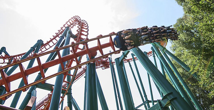 Pretparkfan moet honderden keren in Walibi-achtbaan Condor na uit de hand gelopen grap