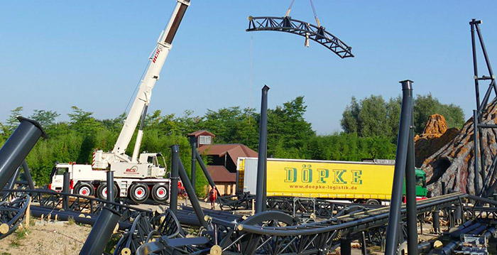 Constructie van Star Trek-achtbaan Movie Park Germany gaat de hoogte in