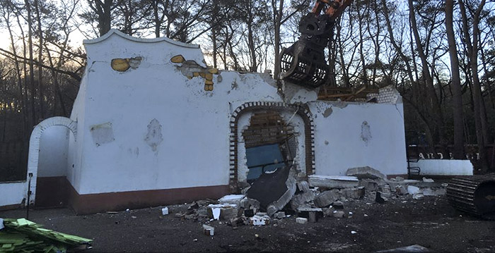 Foto's: oude attractie Avonturenpark Hellendoorn gesloopt