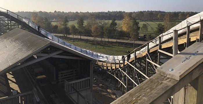 Toverland vernieuwt 10 procent van houten achtbaan Troy Looopings