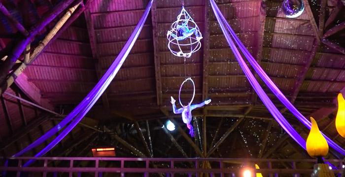 Efteling presenteert winterse acrobatenshow