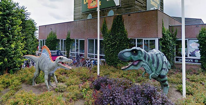 Twee dino's gestolen uit pretpark in Zwolle