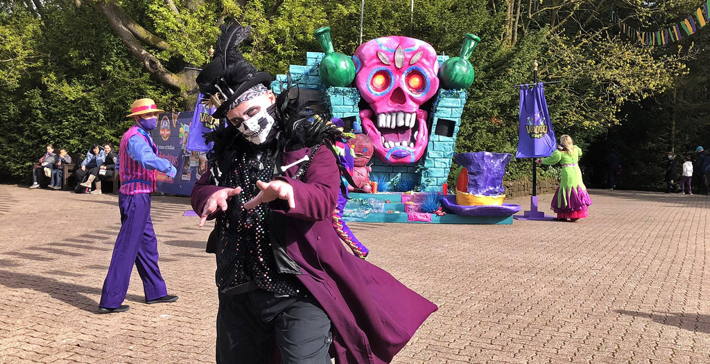 Foto's: Mardi Gras-festival in Engels pretpark Alton Towers