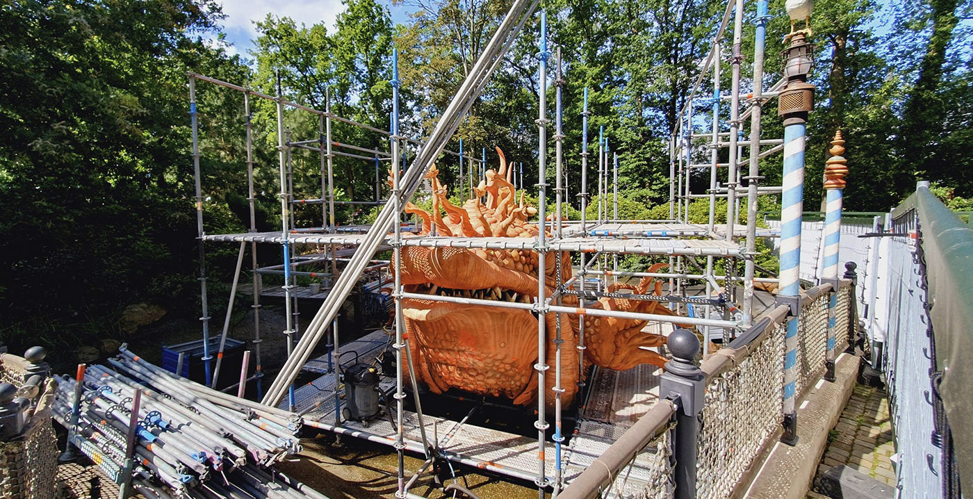 Grote onderhoudsbeurt voor monstervis bij Efteling-sprookje