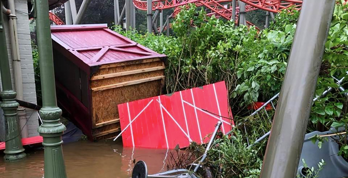 Plopsa-directeur deelt hartverscheurende foto's van waterschade: 'We overleven dit'