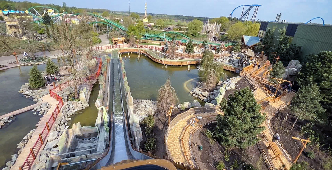 Video: Toverland opent vernieuwde waterbaan Expedition Zork