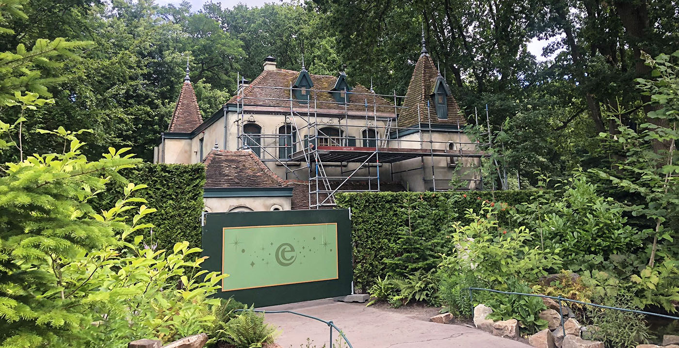 Tijdelijk geen Assepoester in de Efteling: landhuis in de steigers