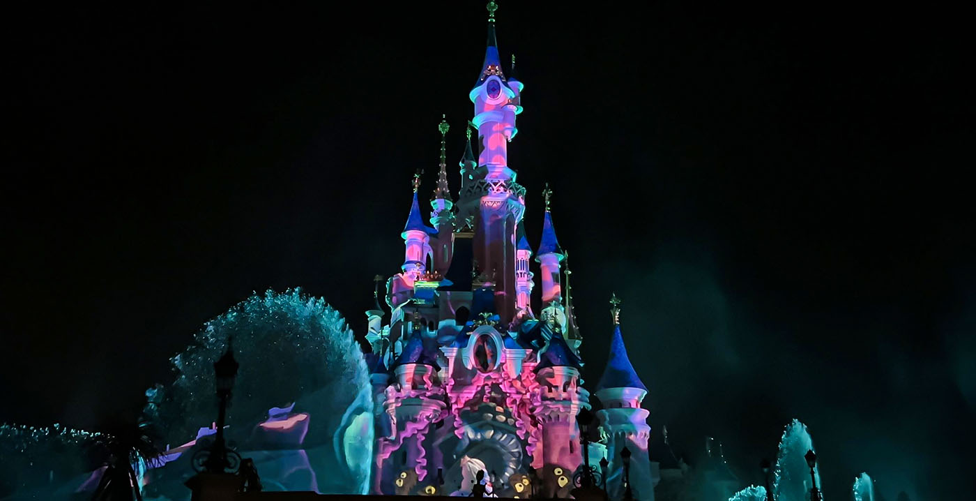 Halloween van start in Disneyland Paris: nieuwe avondshow Nightfall with Disney Villains