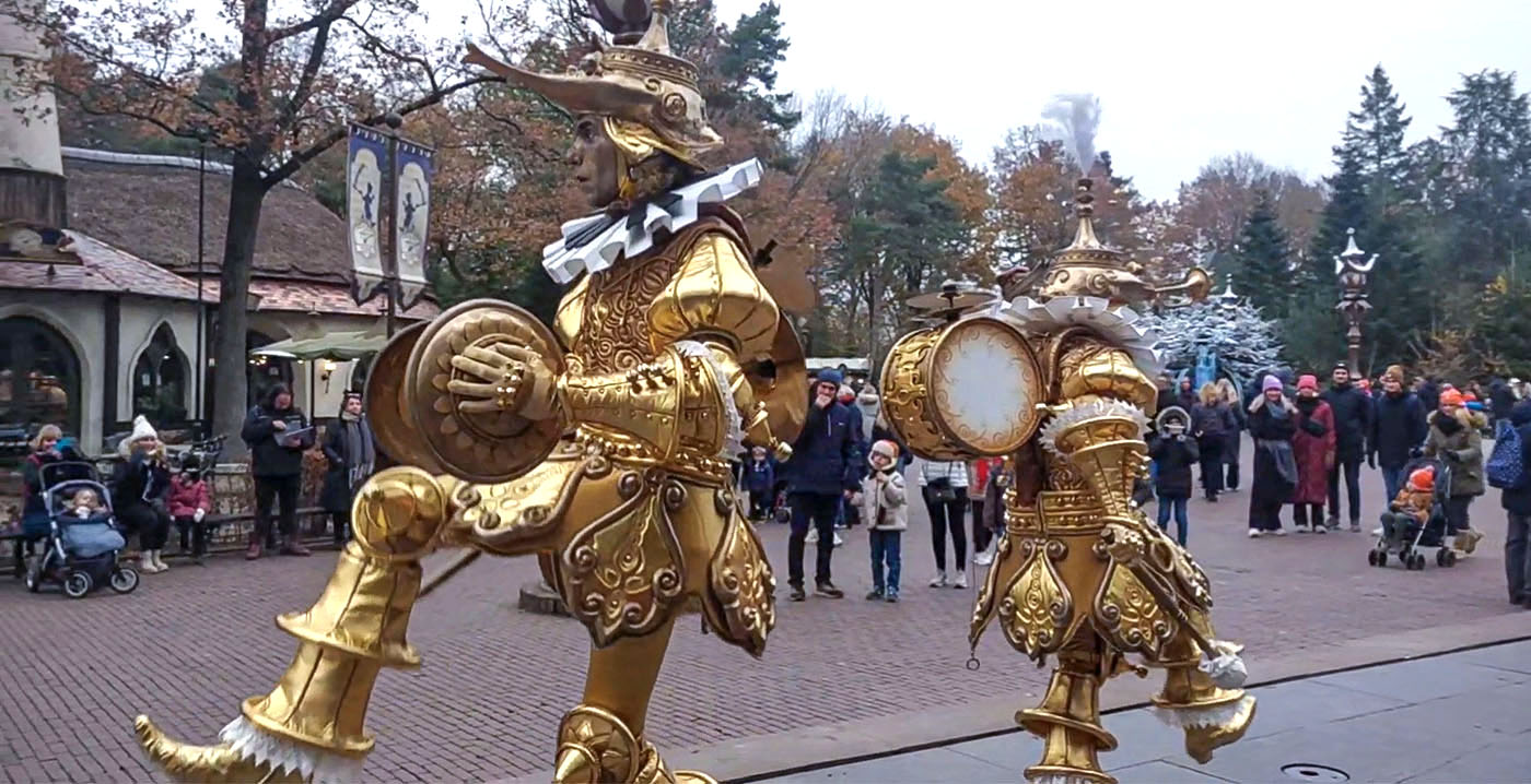 Video: nieuwe Efteling-act draait om figuren uit Symbolica