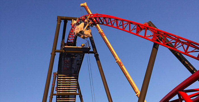 Dit is de langste en snelste suspended family coaster van Europa