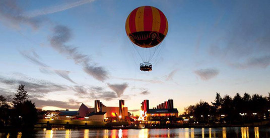 Ballon Disneyland Paris veroorzaakt verkeersongeluk