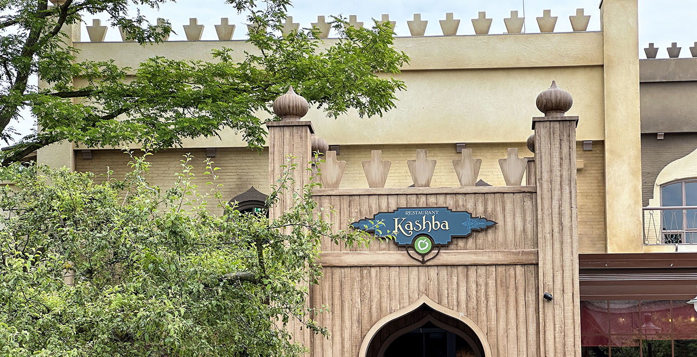 Foto's: Efteling werkt exterieur van vernieuwd restaurant Kashba af