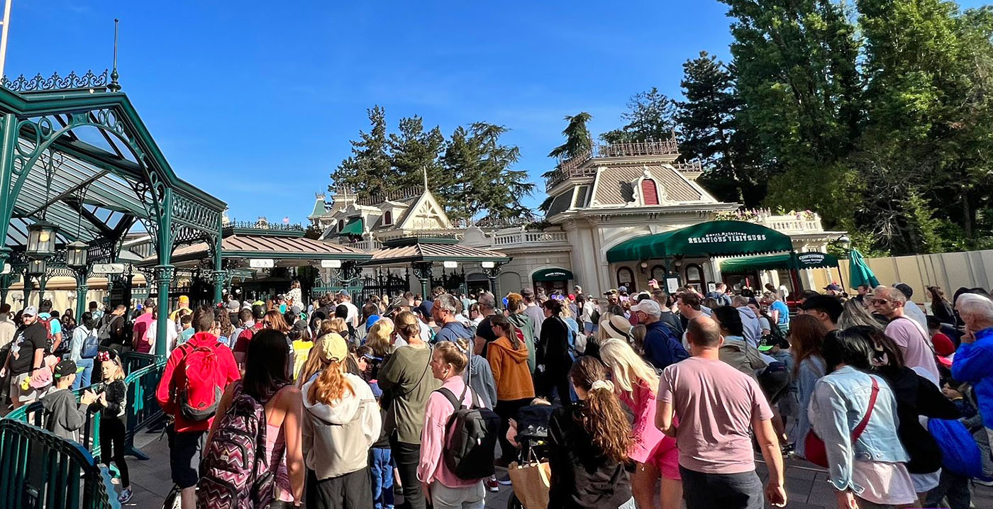 Disneyland Paris lanceert nieuwe abonnementen: hogere prijzen, minder voordelen