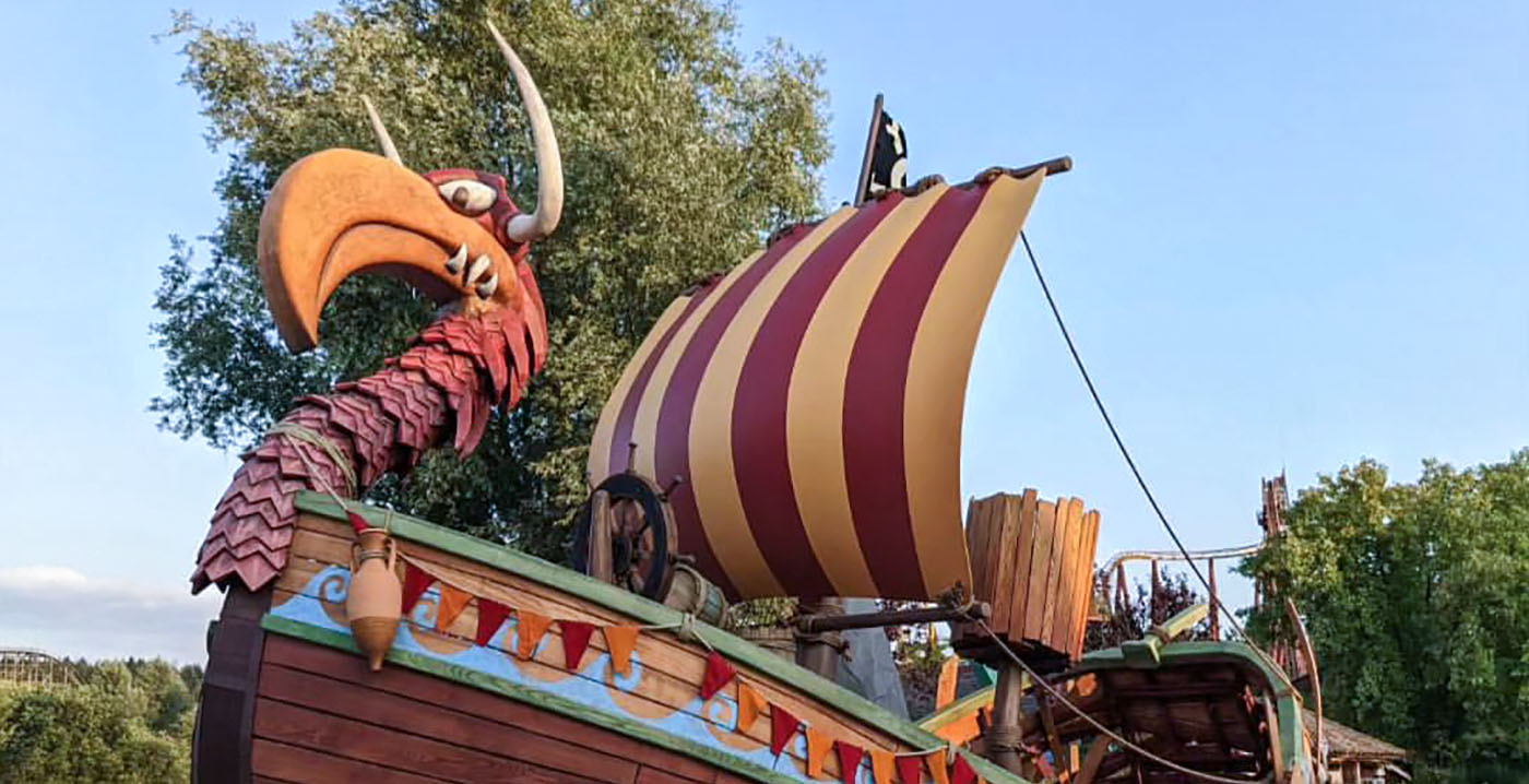 Video: Parc Astérix voegt piratenschip toe aan dagelijkse parade