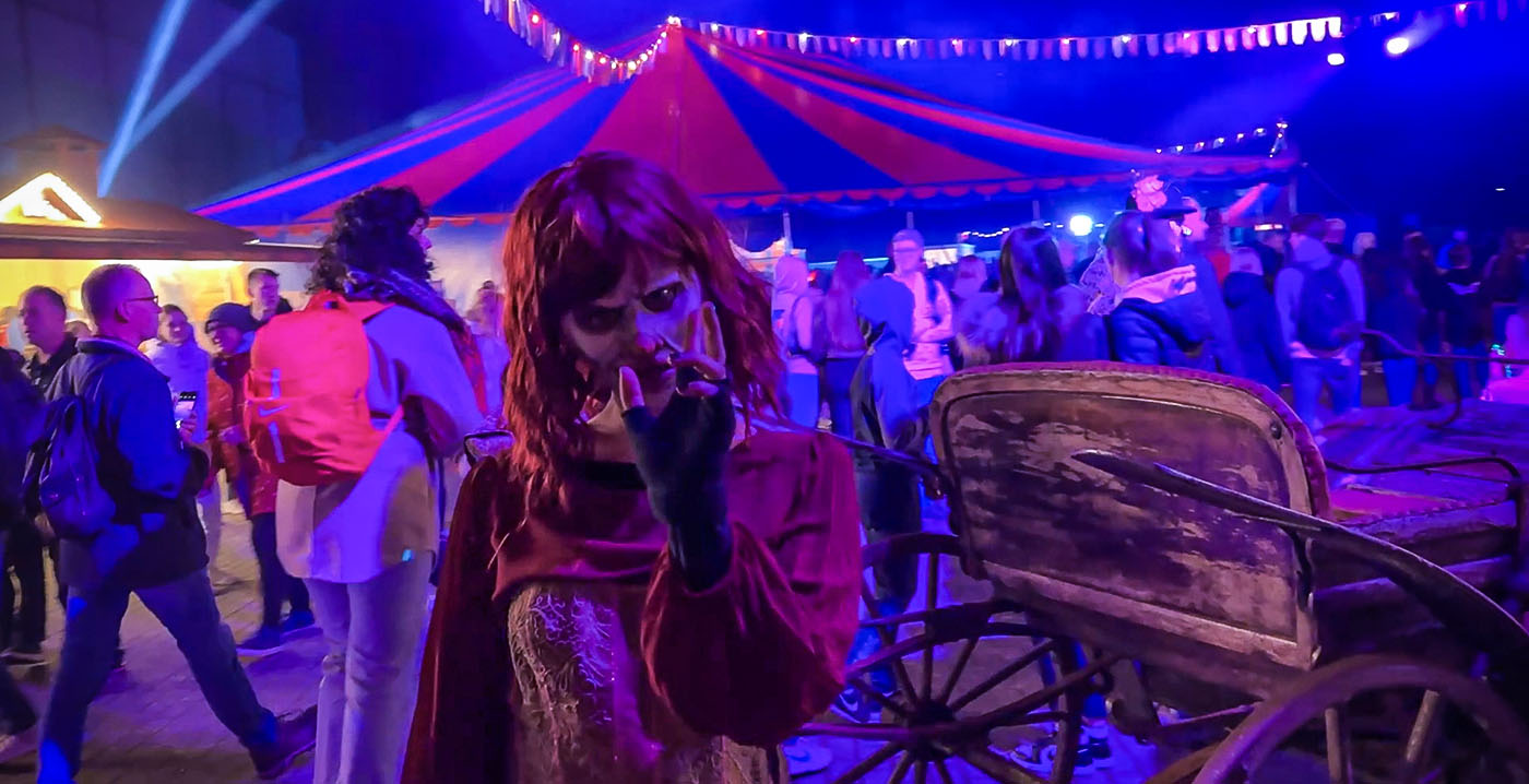 Video: Halloween Nights in Toverland barsten los met vernieuwde scare zone