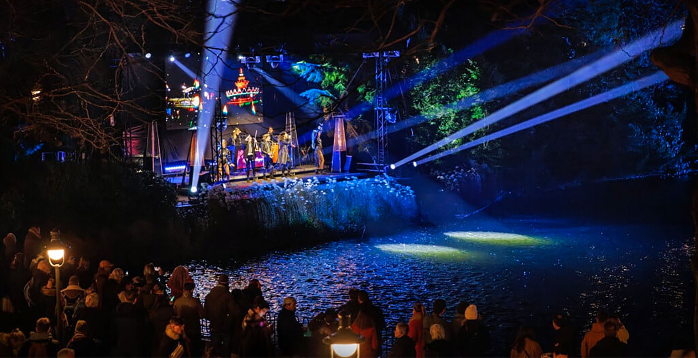 Efteling maakt programma voor oud en nieuw bekend: silent disco, lichtgevende waterlelies en dj in de Pagode