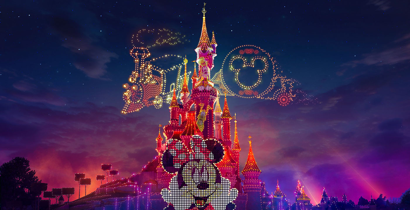 Video: Disneyland Paris geeft voorproefje op nieuwe droneshow Disney Electrical Sky Parade