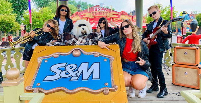 Samson & Marie nemen videoclip voor Samsonrock op in Plopsaland