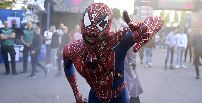 Walibi Holland verdedigt gebruik Spider-Man: 'We noemen de naam niet'