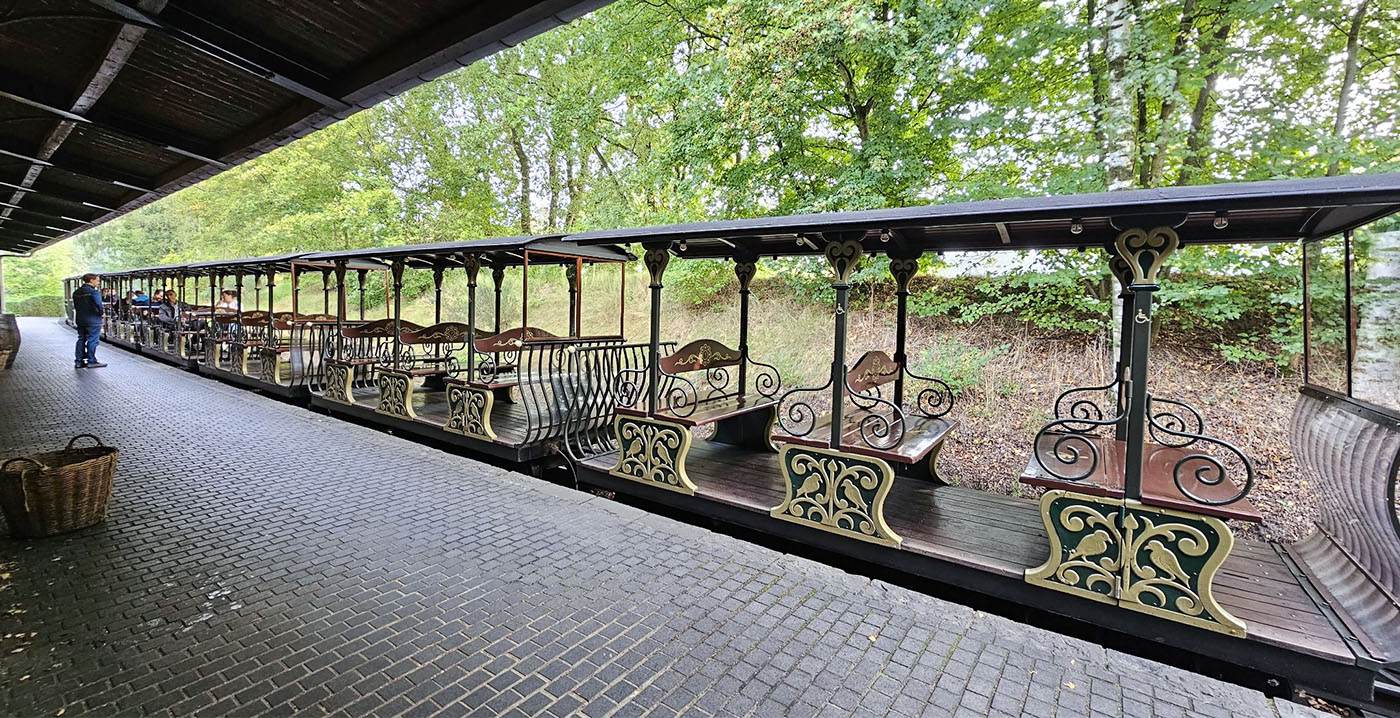 Efteling werkt onderhoudslijst bij: Stoomtrein één dag per week gesloten