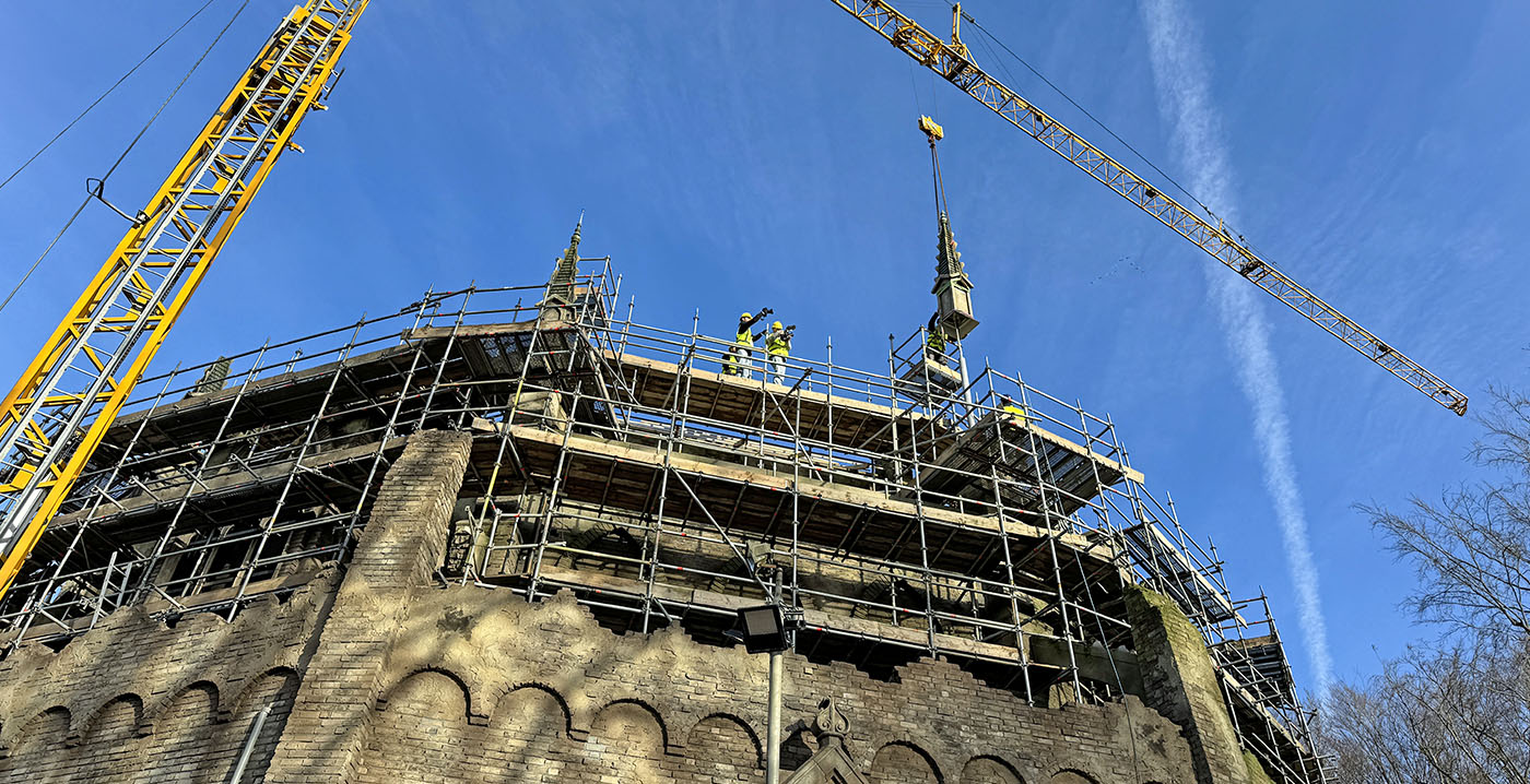 Mijlpaal bij nieuwe Efteling-attractie Danse Macabre: hoogste punt is bereikt