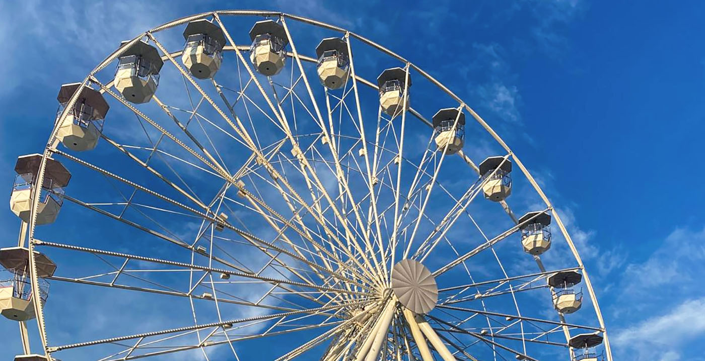 Nieuwe attractie aan de kust: 32 meter hoog reuzenrad Batavia Wheel