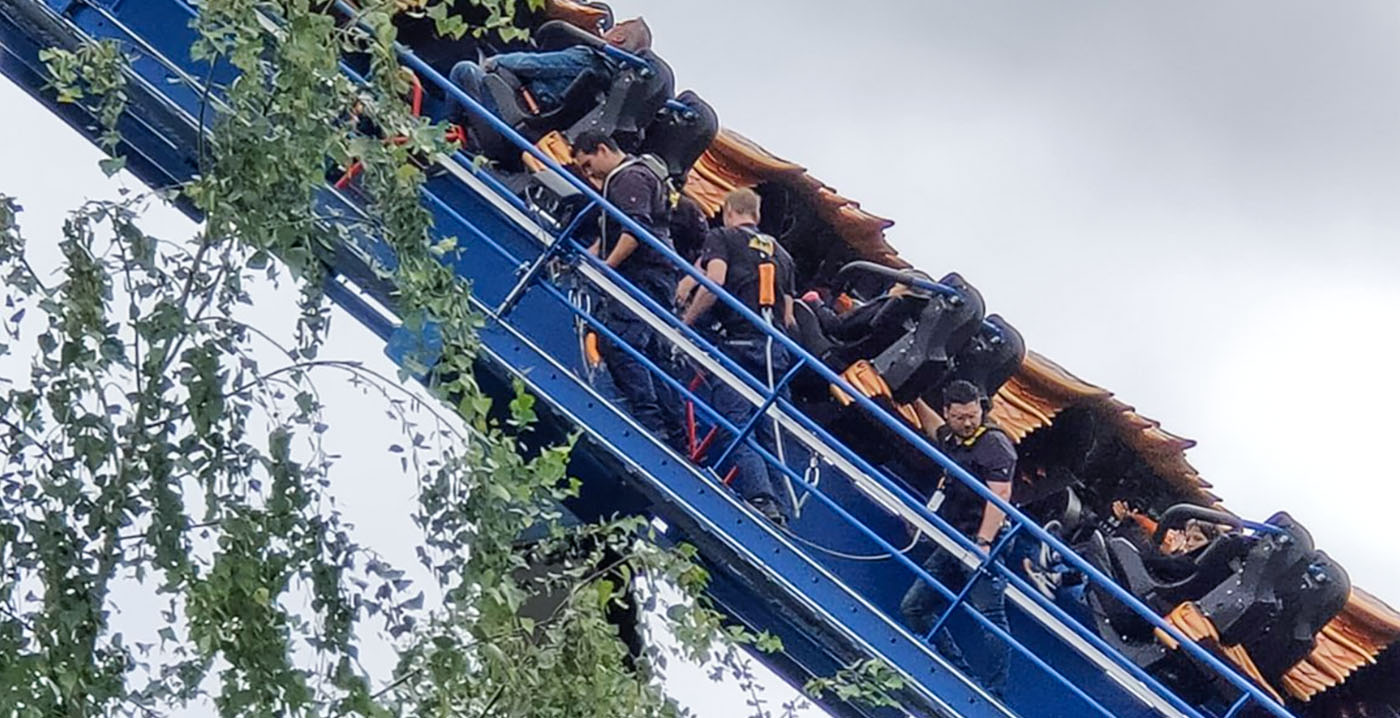 Toverland-achtbaan Fenix stilgevallen, bezoekers binnen drie kwartier geëvacueerd