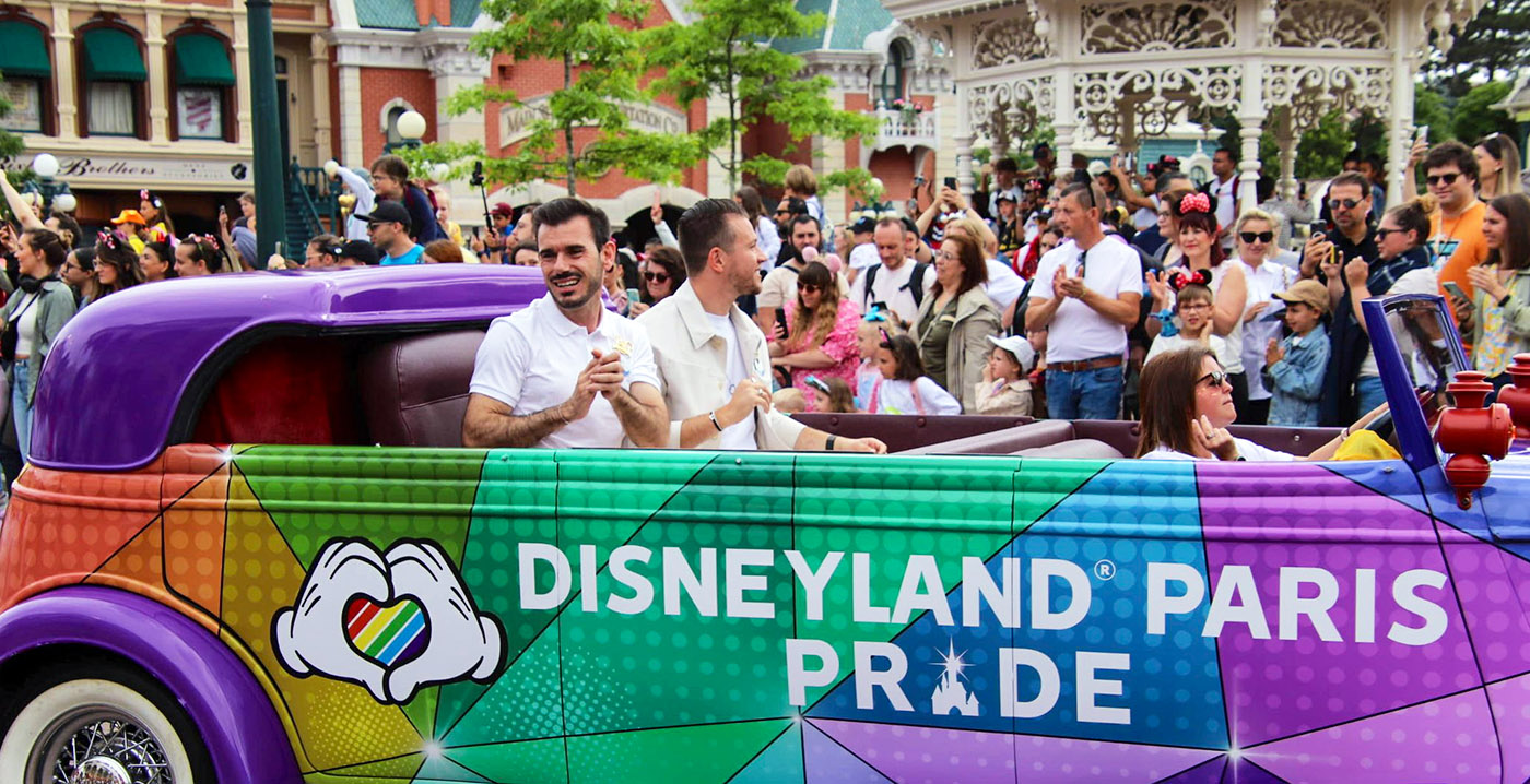 Pride-dag in Disneyland Paris met speciale Rainbow Pre-Parade