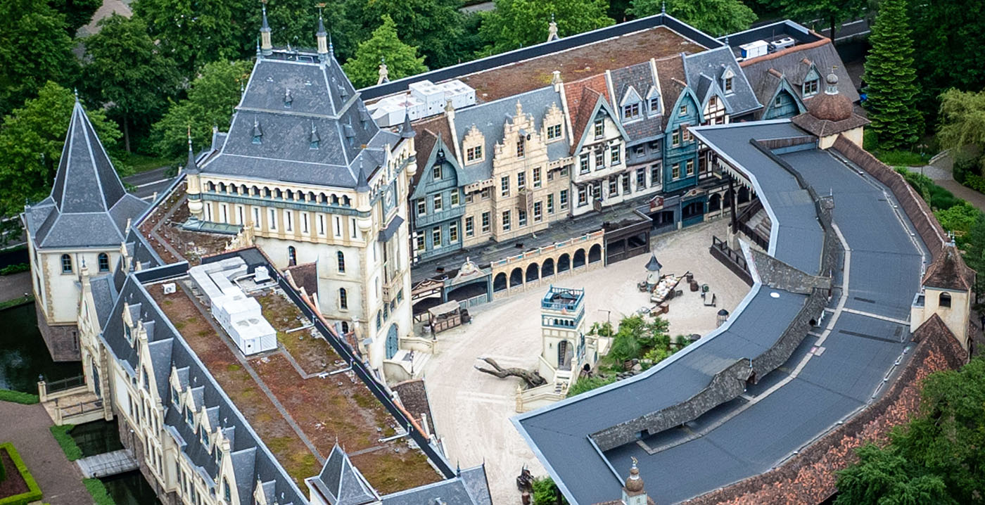 Politie massaal naar de Efteling na dreigement: kantoor ontruimd, show geannuleerd