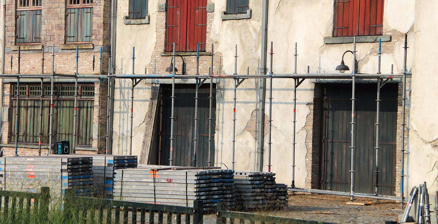 Foto's: Efteling start met langverwachte renovatie van Efteling Theater