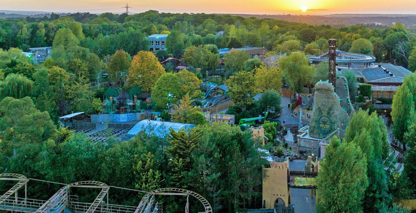 Steekpartij in Engels pretpark: twee mannen gewond