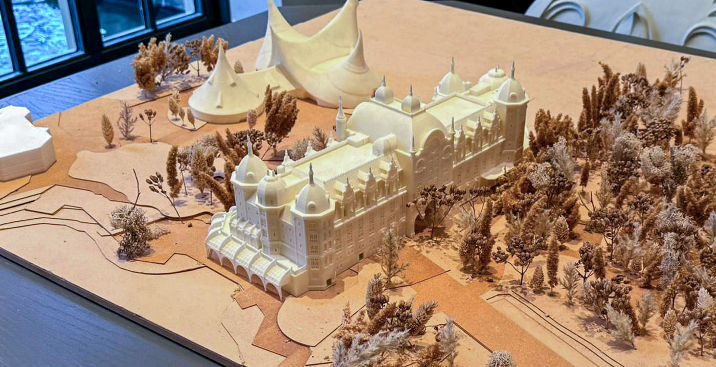 Efteling onthult maquette van vernieuwd entreegebied met Efteling Grand Hotel