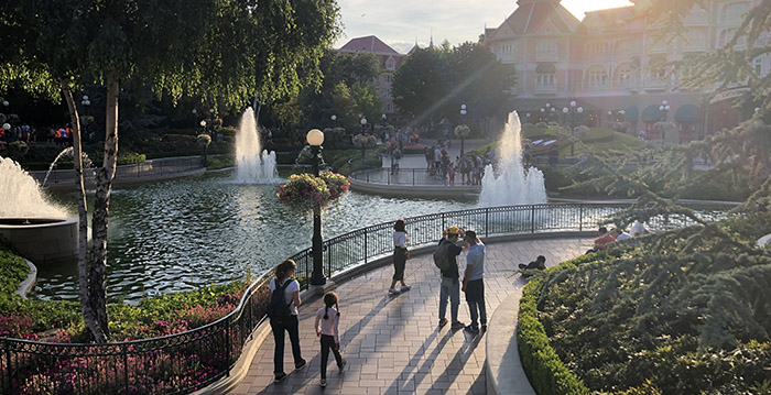 Stoelendans bij Disney: nieuwe regiodirecteur voor Disneyland Paris