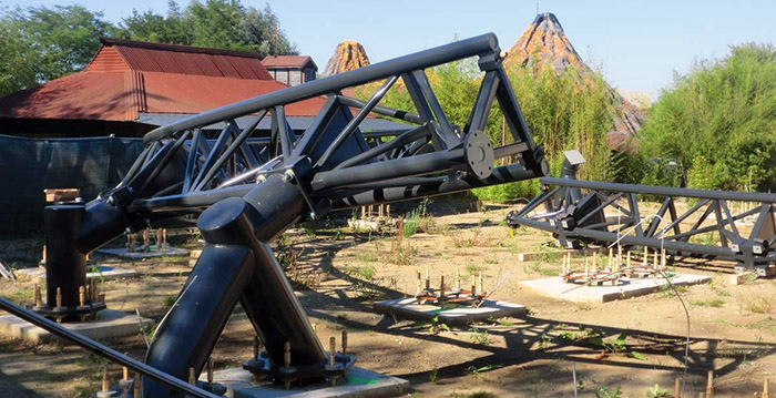 Eerste baandelen gearriveerd voor Star Trek-achtbaan in Movie Park Germany