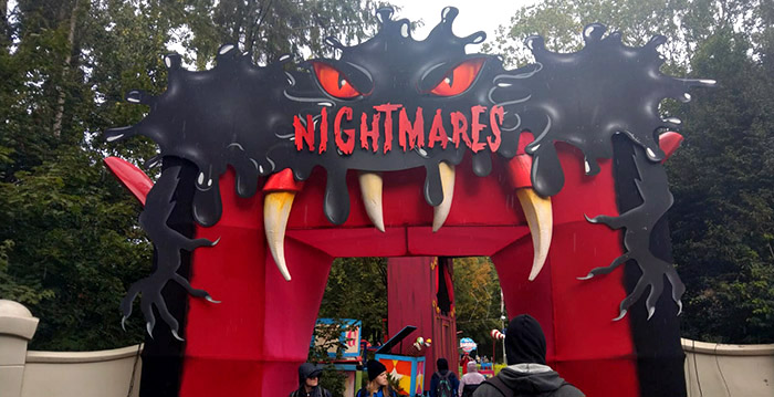 Walibi Holland toont nieuwe decors van Halloween Fright Nights