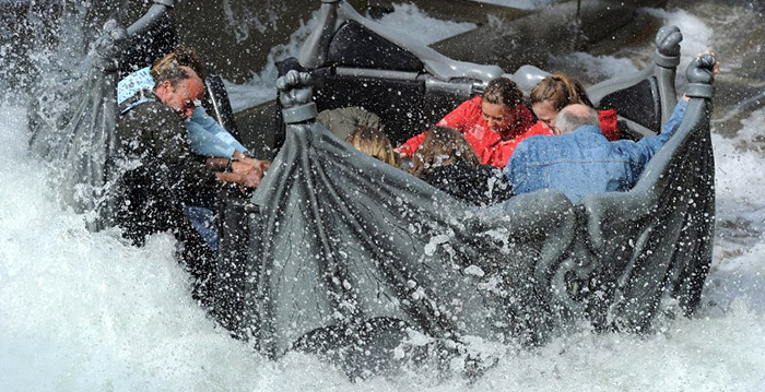 Vrouw eist 9000 euro van Phantasialand na ongeluk in wildwaterbaan