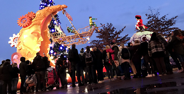 Langste parade ooit in Disneyland Paris