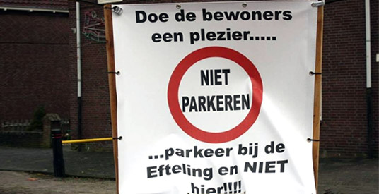 Buren Efteling voeren weer actie tegen parkeeroverlast