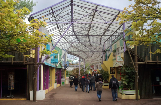 Is dit het lelijkste pretpark van Europa? Groeten uit Walygator Parc